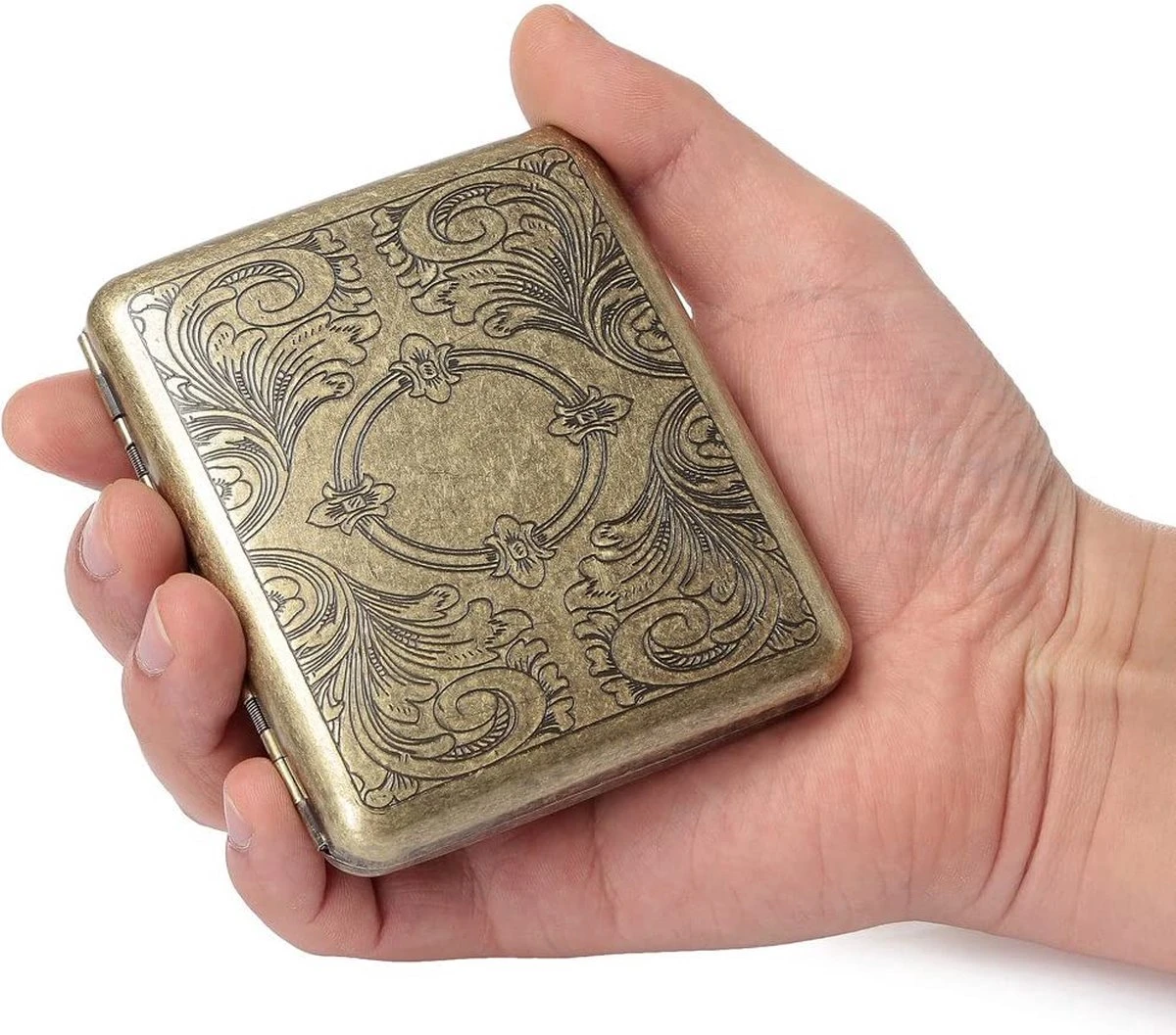 BOTC Sigarettendoosje - Lucky Sigaretten Case - Koper - 18-20 Sigaretten - Sigarettenhouder –Sigaretten Box – Sigaretten Opbergdoosje 5 BOTC Sigarettendoosje - Lucky Sigaretten Case - Koper - 18-20 Sigaretten - Sigarettenhouder –Sigaretten Box – Sigaretten Opbergdoosje - Afbeelding 3