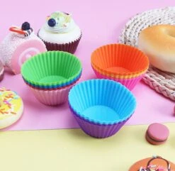 Luxe RVS Draaiplateau Set - 356 Delige Taart En Cake Decoratie Set - Taart Bakken Accessoires Set – Taartversiering -Bormioli Rocco winkel 1200x1171 3