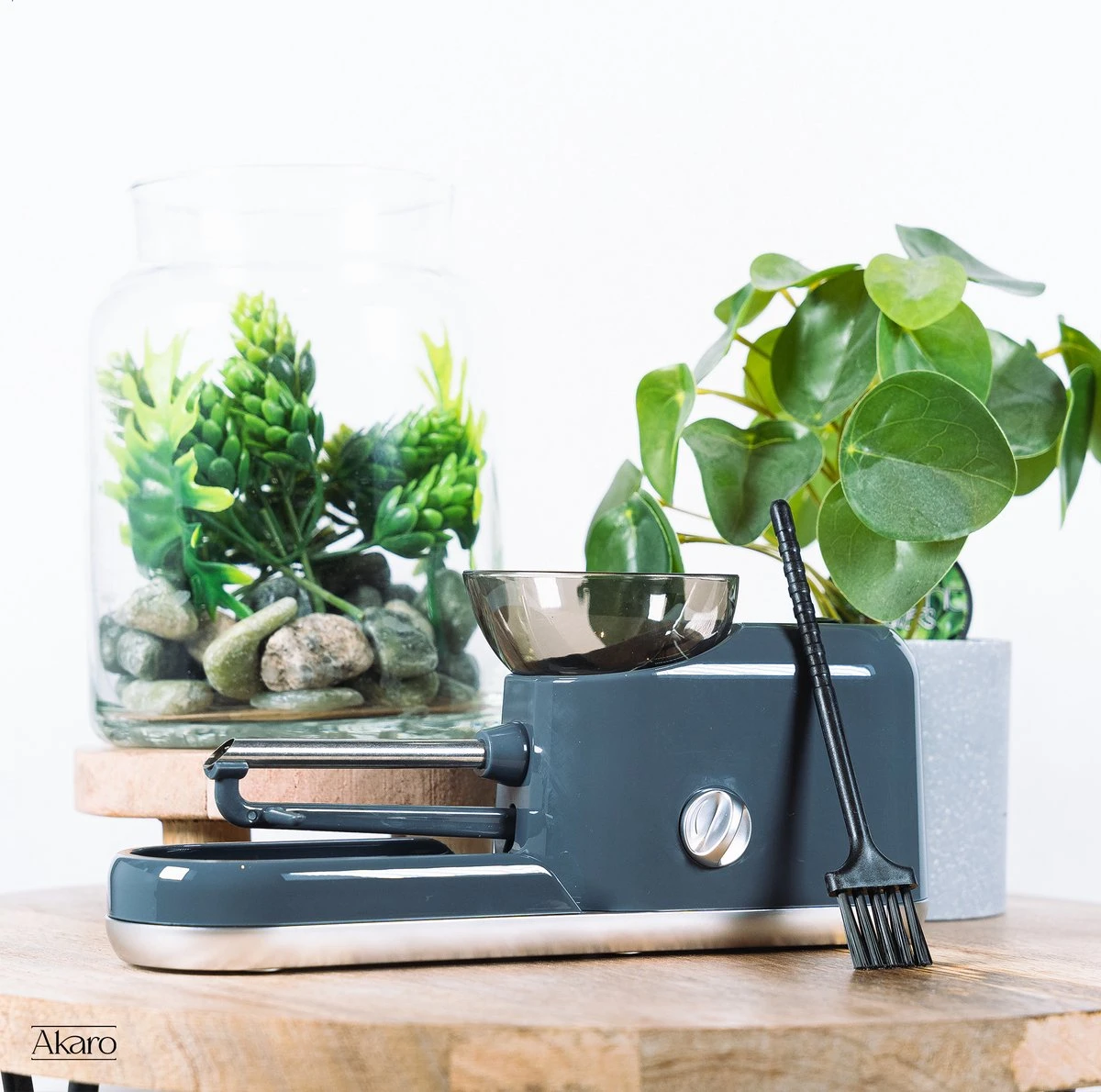 Akaro Elektrische Sigarettenmaker - Grijs - 3 Standen - Opvangbak - Tabaktrechter - Sigaretten Maker Electrisch - Sigaretten Maker - Electrische Sigarettenmachine 4 Akaro Elektrische Sigarettenmaker - Grijs - 3 Standen - Opvangbak - Tabaktrechter - Sigaretten Maker Electrisch - Sigaretten Maker - Electrische Sigarettenmachine - Afbeelding 2