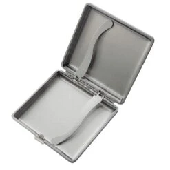 Luxe Komfor Sigarettendoosje Voor 20 Sigaretten - Met Rubberen Band 5 Luxe Komfor Sigarettendoosje Voor 20 Sigaretten - Met Rubberen Band -Bormioli Rocco winkel 1200x1200 257