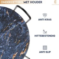 Castagnola Keramische Onderzetters Met Houder – Onderzetters Voor Glazen – Onderzetters Design – Onderzettersset – Drink Onderzetters – Keramisch – Kurk – Set Van 6 – Blauw/Goud 16 Castagnola Keramische Onderzetters Met Houder – Onderzetters Voor Glazen – Onderzetters Design – Onderzettersset – Drink Onderzetters – Keramisch – Kurk – Set Van 6 – Blauw/Goud -Bormioli Rocco winkel 1200x1200 355