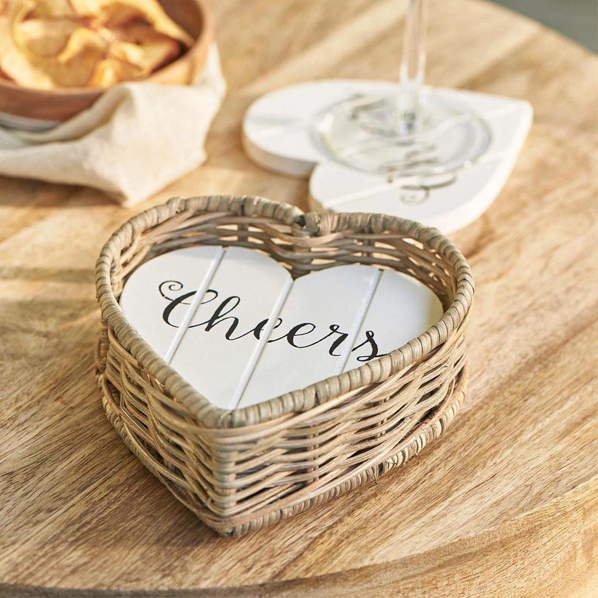 Riviera Maison Onderzetters Voor Glazen - Rustic Rattan Heart Coasters - Bruin 4 Riviera Maison Onderzetters Voor Glazen - Rustic Rattan Heart Coasters - Bruin - Afbeelding 2