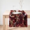 De Groen Home Bedrukt Velvet Textiel Tafelloper - Bloemen Op Bordeaux - Fluweel - Runner 45x135 2 De Groen Home Bedrukt Velvet Textiel Tafelloper - Bloemen Op Bordeaux - Fluweel - Runner 45x135 -Bormioli Rocco winkel 1200x1200 55