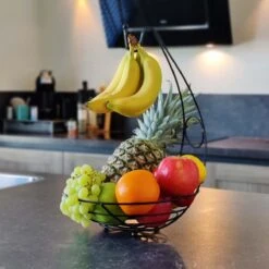 Merkloos Fruitmand Met Banaanhouder – Fruitschaal Zwart – Fruitmand Zwart Metaal – Bananenhouder – Fruitmand Hangend - Decoratieve Schaal – Keuken – 27x27x39 16 Merkloos Fruitmand Met Banaanhouder – Fruitschaal Zwart – Fruitmand Zwart Metaal – Bananenhouder – Fruitmand Hangend - Decoratieve Schaal – Keuken – 27x27x39 -Bormioli Rocco winkel 1200x1200 724