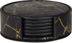 Castagnola Lederen Onderzetters Met Houder – Onderzetters Voor Glazen – Onderzetters Design – Onderzettersset – Drink Onderzetters – Leder – Leren Onderzetters – Set Van 6 – Zwart/Goud 15 Castagnola Lederen Onderzetters Met Houder – Onderzetters Voor Glazen – Onderzetters Design – Onderzettersset – Drink Onderzetters – Leder – Leren Onderzetters – Set Van 6 – Zwart/Goud -Bormioli Rocco winkel 1200x717 1