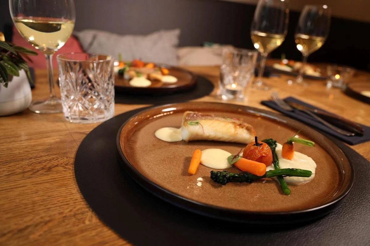 Jay Hill Placemats - Vegan Leer - Zwart - ø 38 Cm - 6 Stuks 6 Jay Hill Placemats - Vegan Leer - Zwart - ø 38 Cm - 6 Stuks - Afbeelding 4