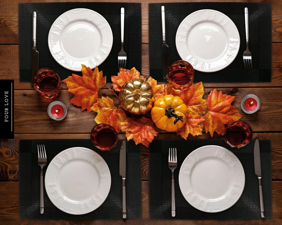 Four Love Placemats Kunststof - Kleur Zwart - Set Van 4 Stuks - Anti Slip Tafelbeschermer - Tafel Decoratie - Housewarming Cadeau - 45 X 30 Cm 8 Four Love Placemats Kunststof - Kleur Zwart - Set Van 4 Stuks - Anti Slip Tafelbeschermer - Tafel Decoratie - Housewarming Cadeau - 45 X 30 Cm - Afbeelding 6