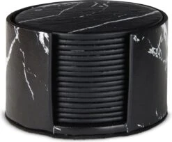 Castagnola Lederen Onderzetters Met Houder – Onderzetters Voor Glazen – Onderzetters Design – Onderzettersset – Drink Onderzetters – Leder – Leren Onderzetters – Set Van 16 – Zwart/Wit -Bormioli Rocco winkel 1200x993 2