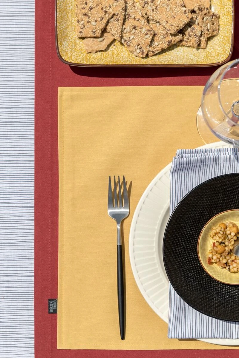 Mistral Home - Placemat - Set Van 4 - 35x45 Cm - Katoen Polyester - Donkergroen 7 Mistral Home - Placemat - Set Van 4 - 35x45 Cm - Katoen Polyester - Donkergroen - Afbeelding 5