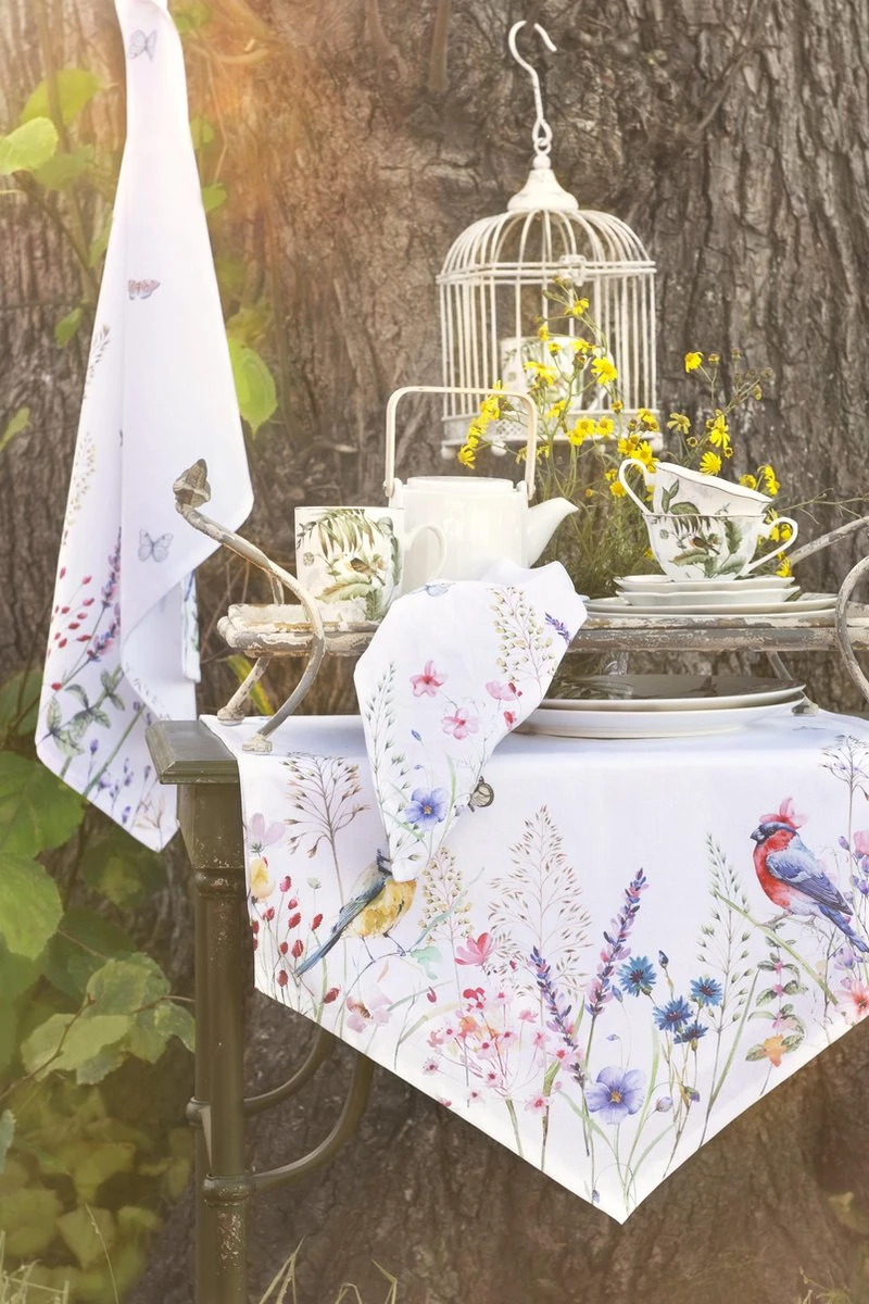 Clayre & Eef Tafelkleed 100x100 Cm Wit Groen Katoen Vierkant Bloemen Tafellaken Tafellinnen Tafeltextiel 4 Clayre & Eef Tafelkleed 100x100 Cm Wit Groen Katoen Vierkant Bloemen Tafellaken Tafellinnen Tafeltextiel - Afbeelding 2