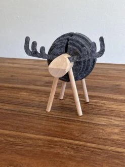 O.N. Der Zetter - Onderzetters Voor Glazen - Houten Rendier XL Met 12 Vilten Onderzetters - Groot - Rond - Donkergrijs - Bruin - Decoratie - Hittebestendig - Housewarming - Afscheid - Kado - Verjaardag - Man - Vrouw - Pasen Cadeau Feest Uniek 25 Euro 20 O.N. Der Zetter - Onderzetters Voor Glazen - Houten Rendier XL Met 12 Vilten Onderzetters - Groot - Rond - Donkergrijs - Bruin - Decoratie - Hittebestendig - Housewarming - Afscheid - Kado - Verjaardag - Man - Vrouw - Pasen Cadeau Feest Uniek 25 Euro -Bormioli Rocco winkel 899x1200 11