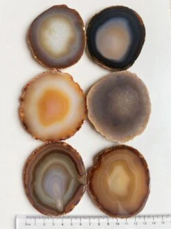 The Gem Inside - Edelsteen Onderzetters - Agaat - Set Van 2 - Doorsnee 7-8cm - Met Siliconen Voetjes 10 The Gem Inside - Edelsteen Onderzetters - Agaat - Set Van 2 - Doorsnee 7-8cm - Met Siliconen Voetjes -Bormioli Rocco winkel 899x1200 20